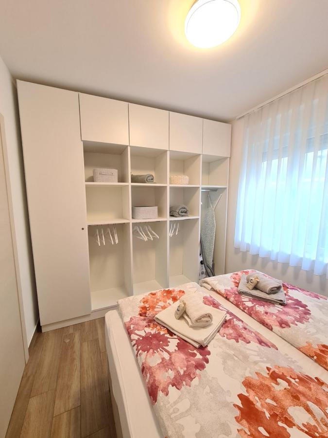 Love Borik Apartment Zara Esterno foto